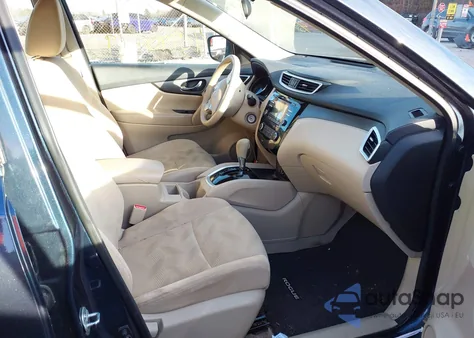 2015 Nissan Rogue S z USA, uszkodzony, nr VIN 5N1AT2MV9FC878140